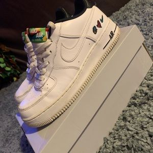 Nike Airforce One Peace, Love, Swoosh Size 7y